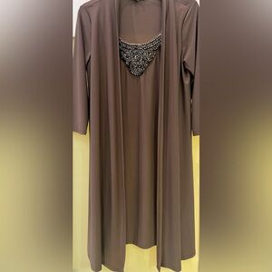 SANDIVA Elegant Beige 3/4 Sleeve Dress w/attached Open Front Size M